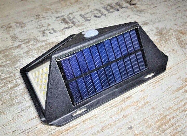 Led Светильник на солнечных батареях с датчиком движения и освещения