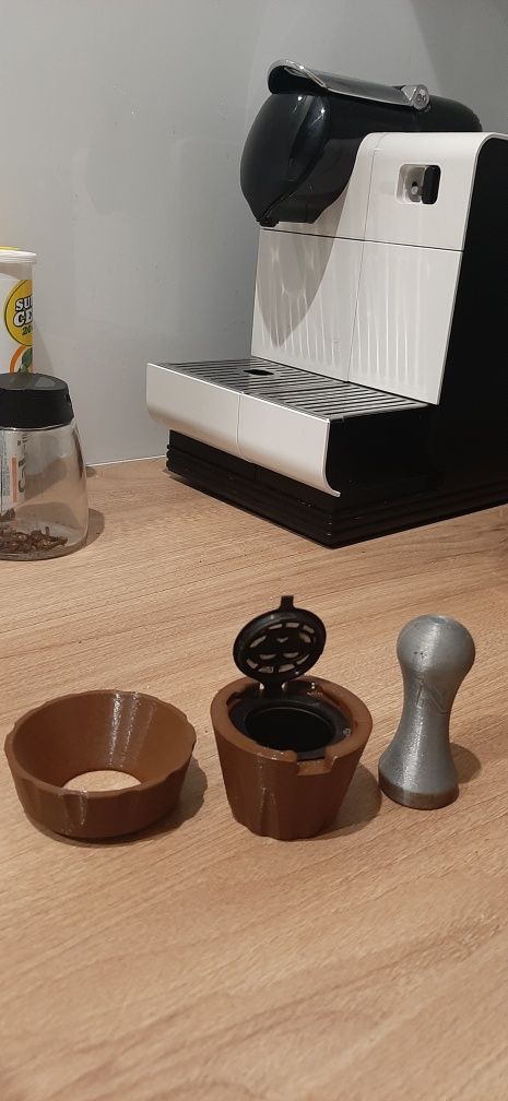 Ekspres Nespresso DeLonghi