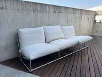 Sofá de exterior branco