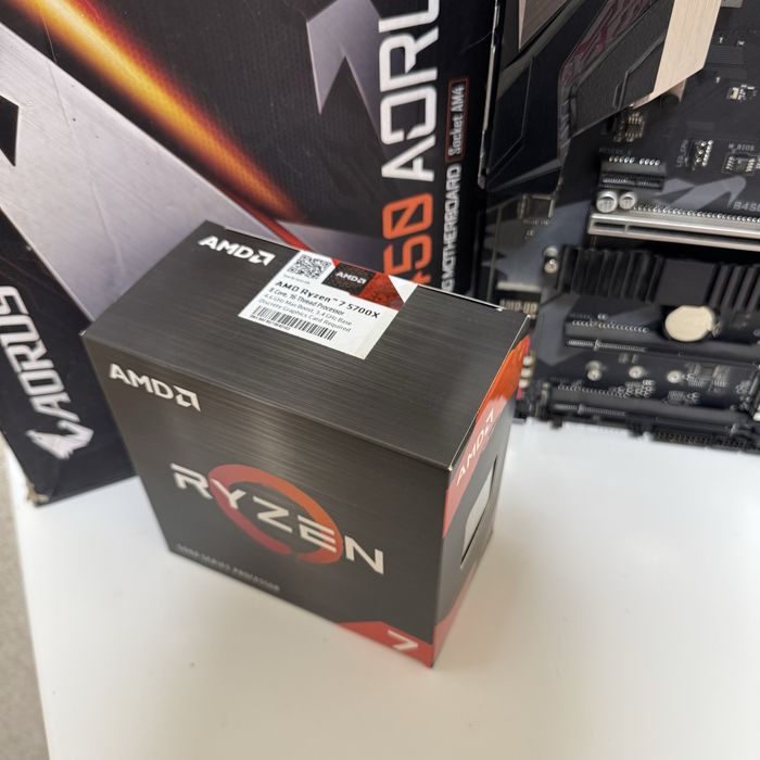 Комплект AM4 Ryzen 7 5700X, Aorus B450 материнська плата