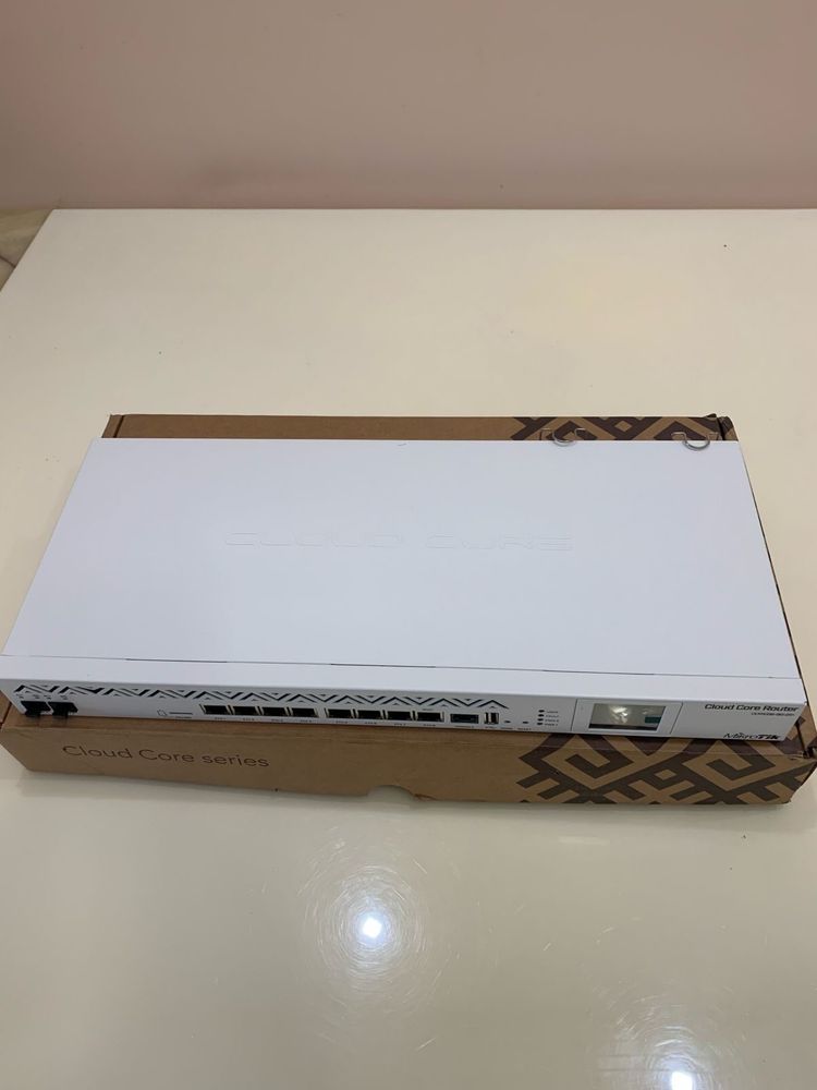 Маршрутизатор MIKROTIK CCR1036-8G-2S+. Mikrotik CCR1036-8G-2S+
