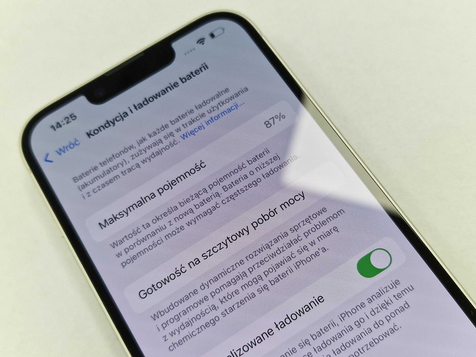 Iphone 14 128GB/ Starlight/ Biały/ BAT 87%/ Grade A + ładowarka