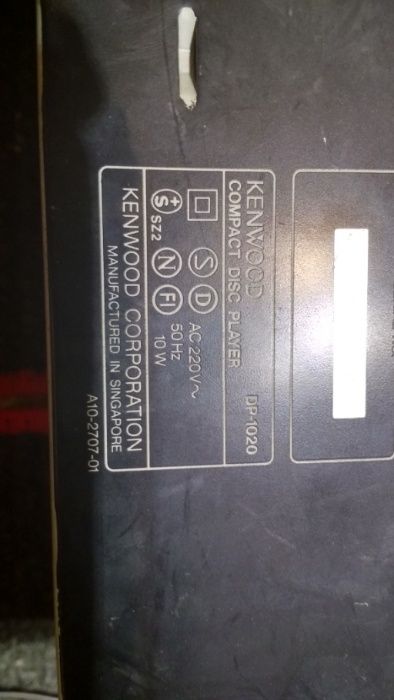 CD проигрыватель KENWOOD DP 1020 made in Singapore