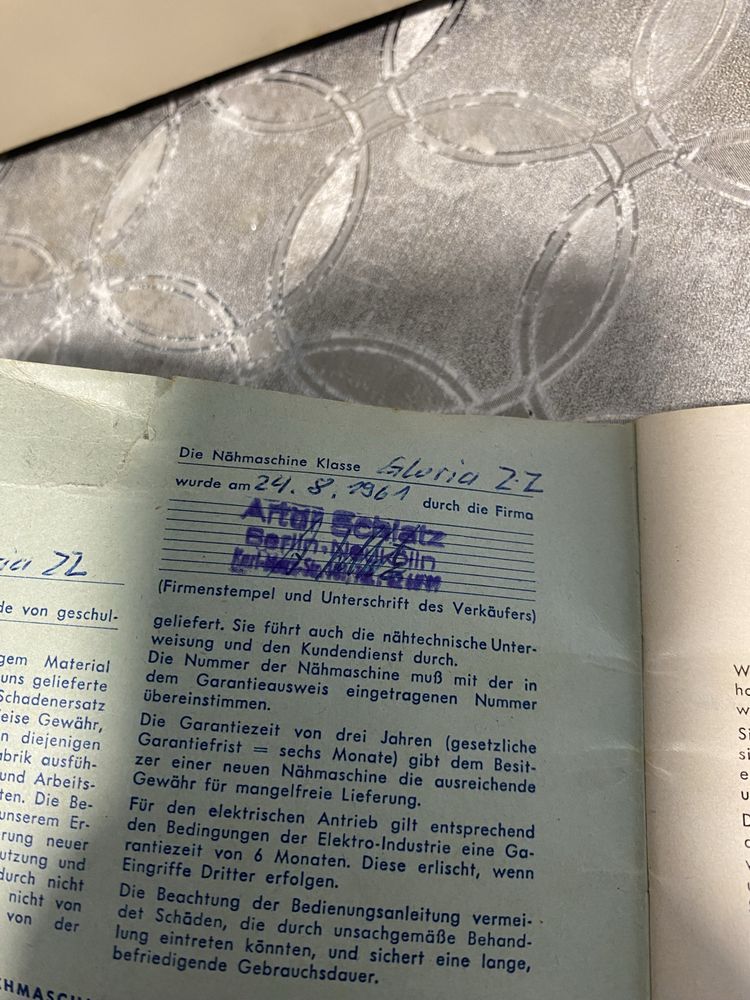 Maszyna do szycia gloria anker( zabytkowa w swietnym stanie)