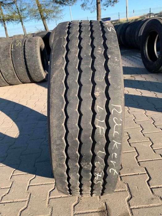 265/70R19.5 Opona PIRELLI ST01 Naczepa ST 01