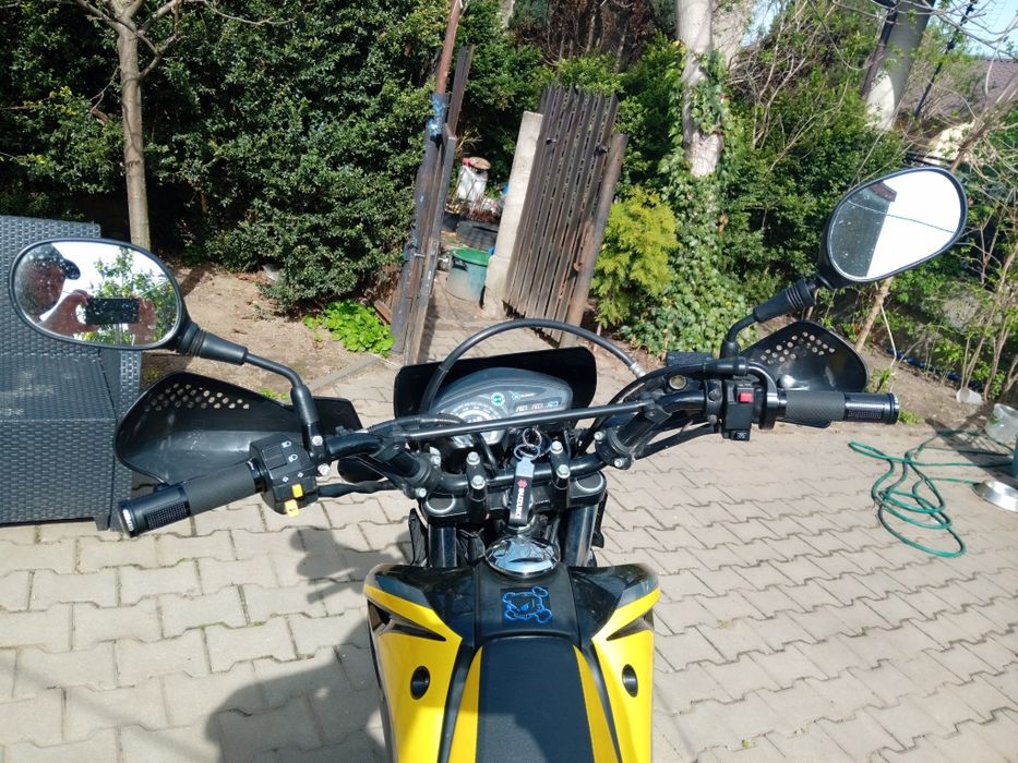 Suzuki dr 125 SM 2010