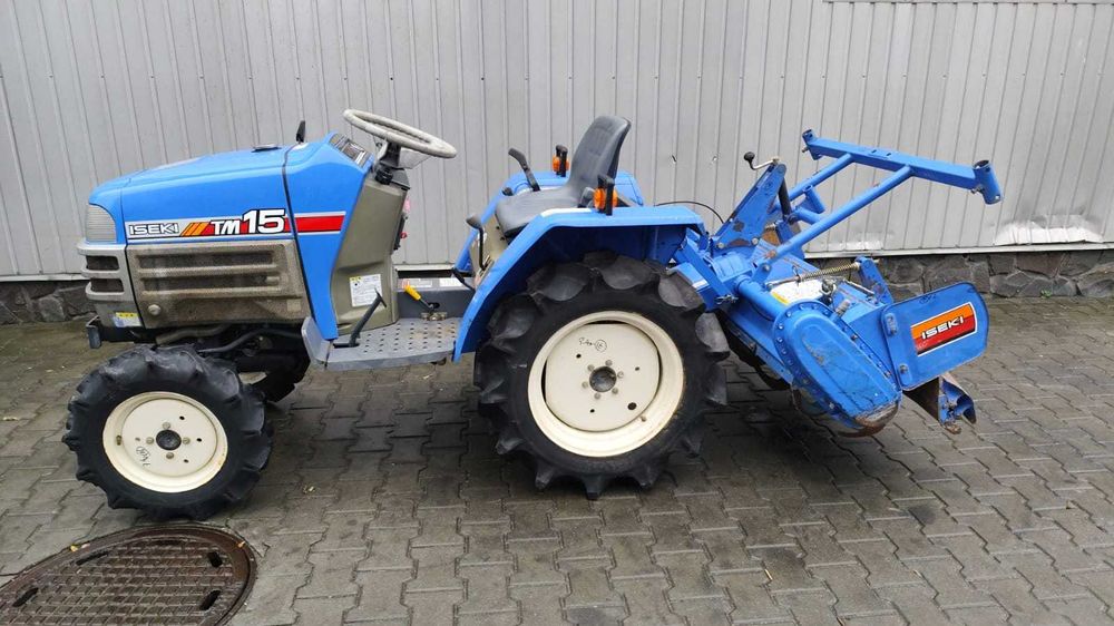 Japoński traktorek Iseki TM 15 z glebogryzarką 4x4 15 km 361h