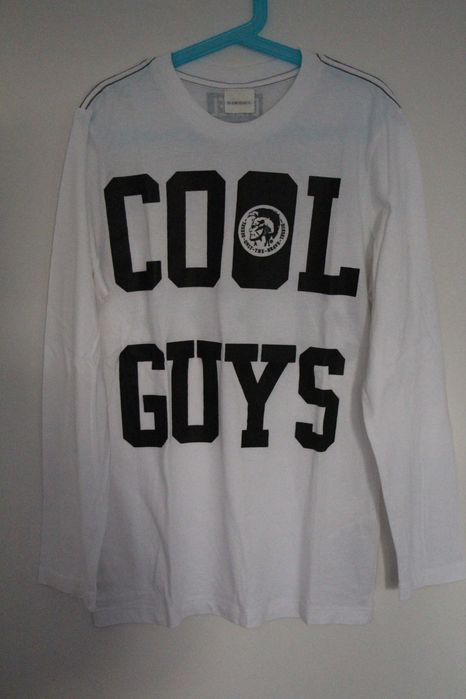 Sweat shirt para rapaz de 12 anos. Marca: Diesel