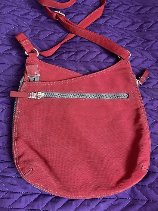 Сумки через плече, стиль 2000s