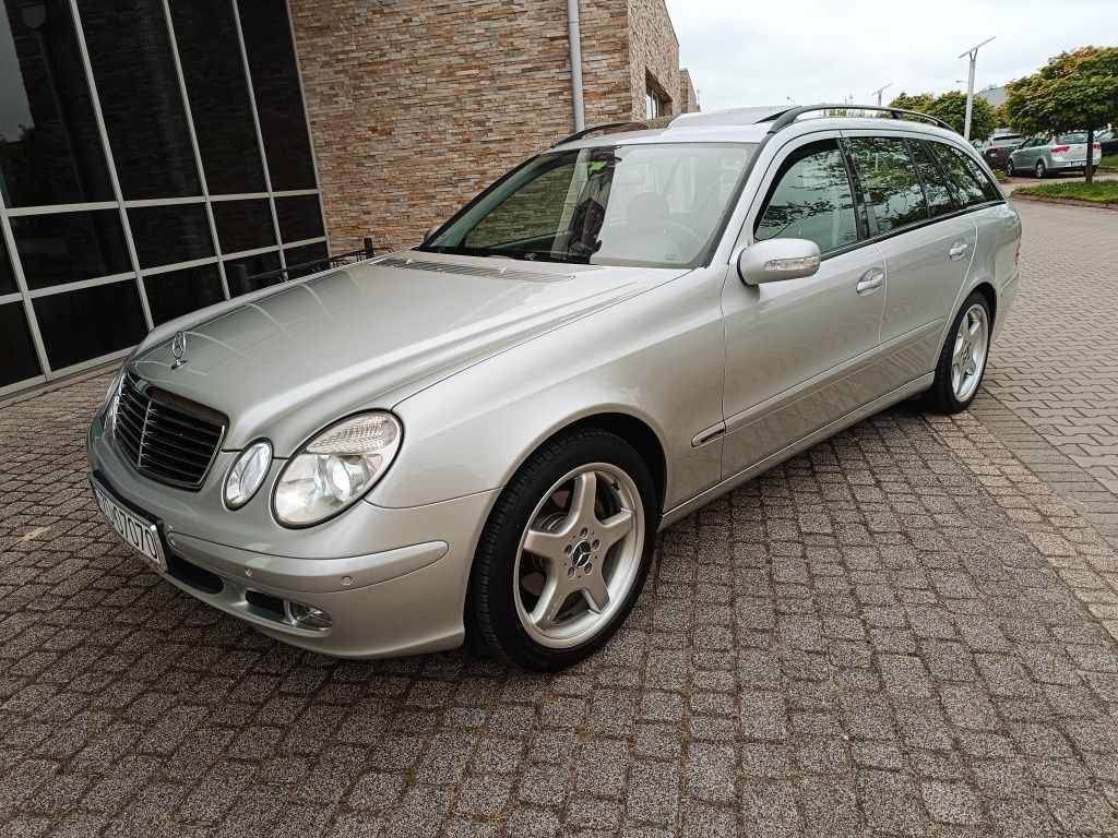 Mercedes W211 E211 2.2 CDI #Stan perfekcyjny#18 cali AMG