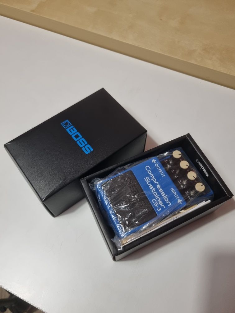 BOSS CS-3 Pedal compressor para guitarra