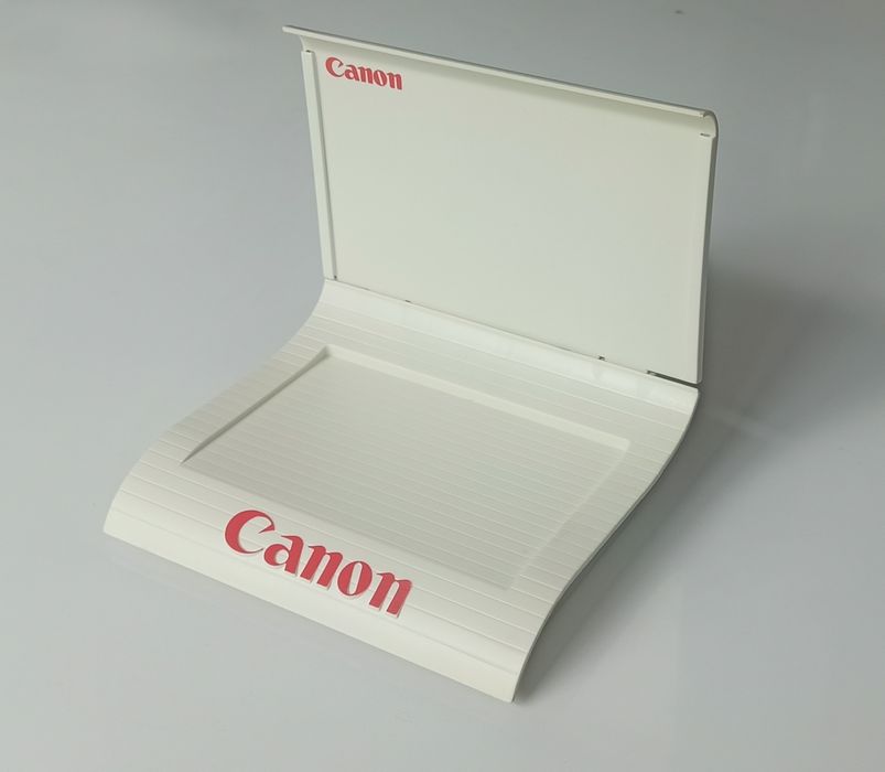 Stojaki ekspozycyjne Canona