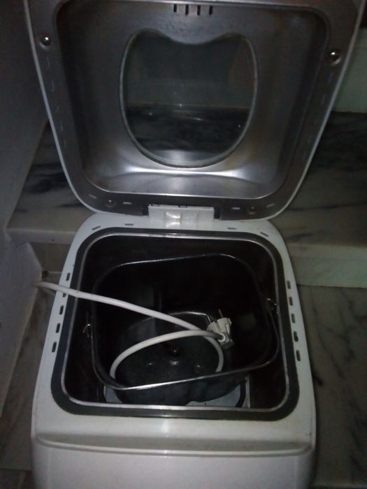 Maquina de fazer pao