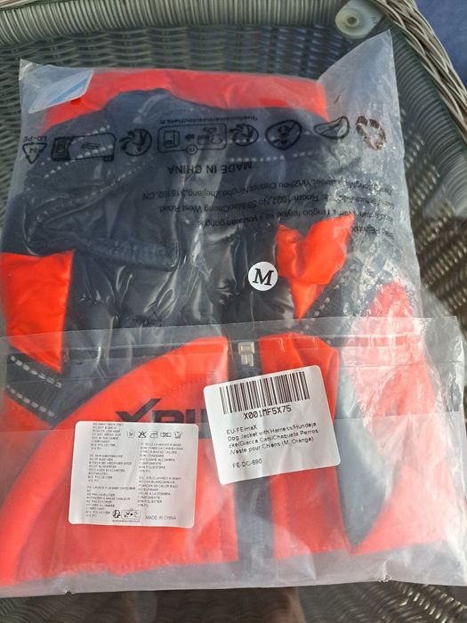 Płaszcz kurtka zimowa dla psa z uprzężą M U84