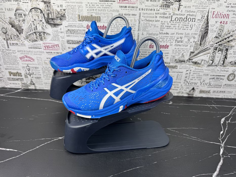 Кросівки Asics Sky Elite FF / Розмір 37.5 Взуття