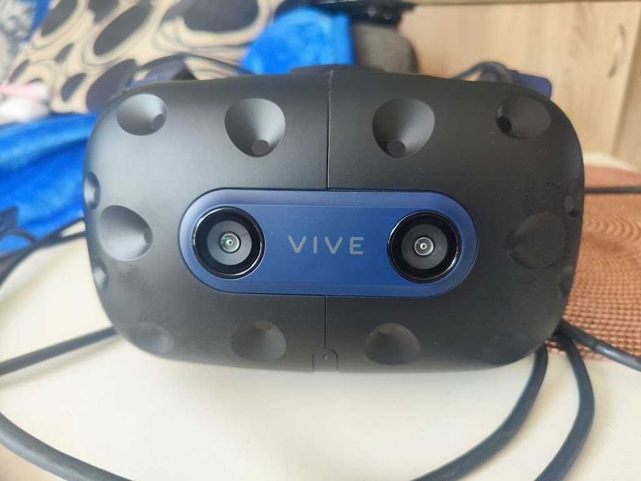 HTC Vive Pro 2 Full Kit (nowy, faktura)