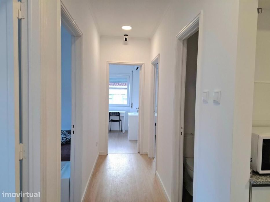 Quarto - localizado em Rio Tinto Porto