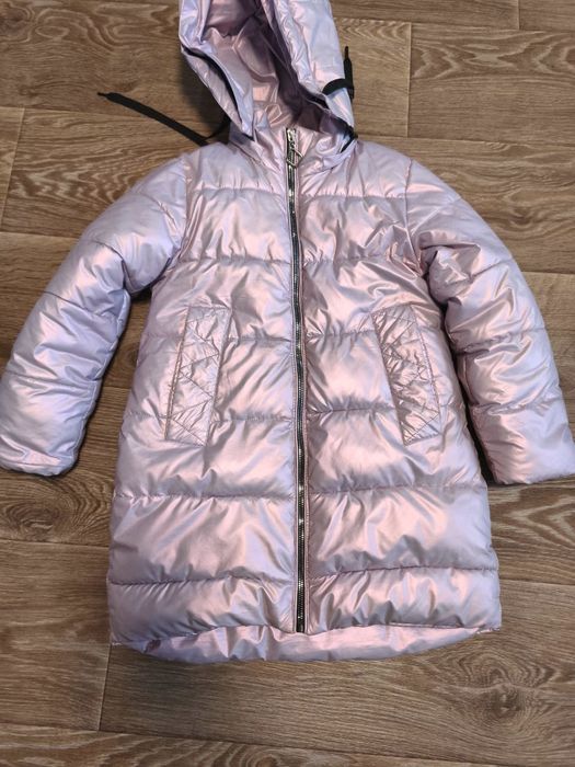 Зимова куртка для дівчинки 122-128