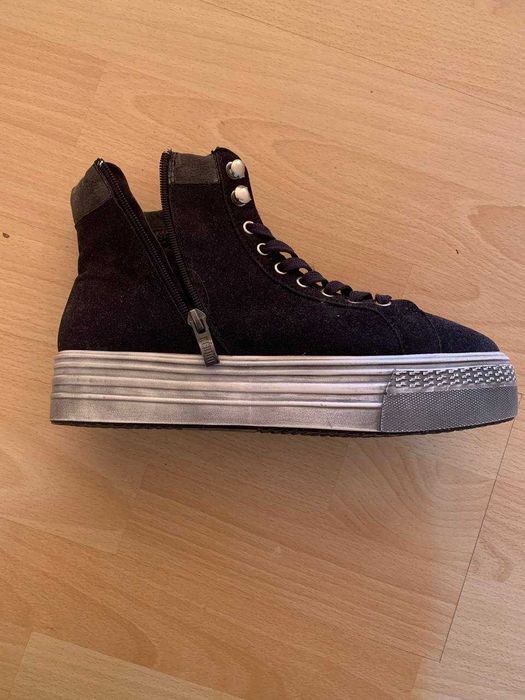 Черевики на платформі