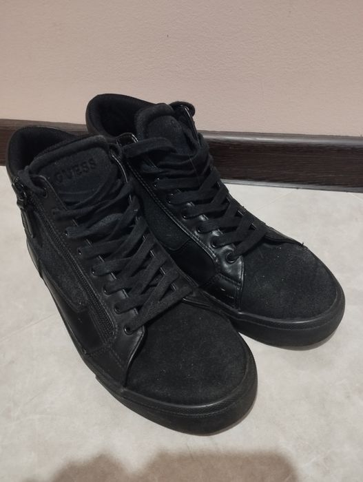 Чоловічі черевики guess