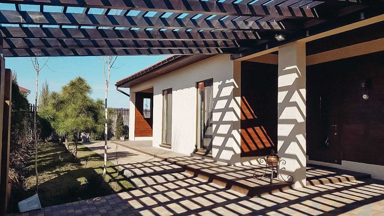 Замечательный дом в Совиньоне