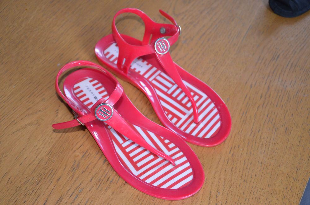 buty Tommy Hilfiger  r. 36  dł wkł. 23.5 cm