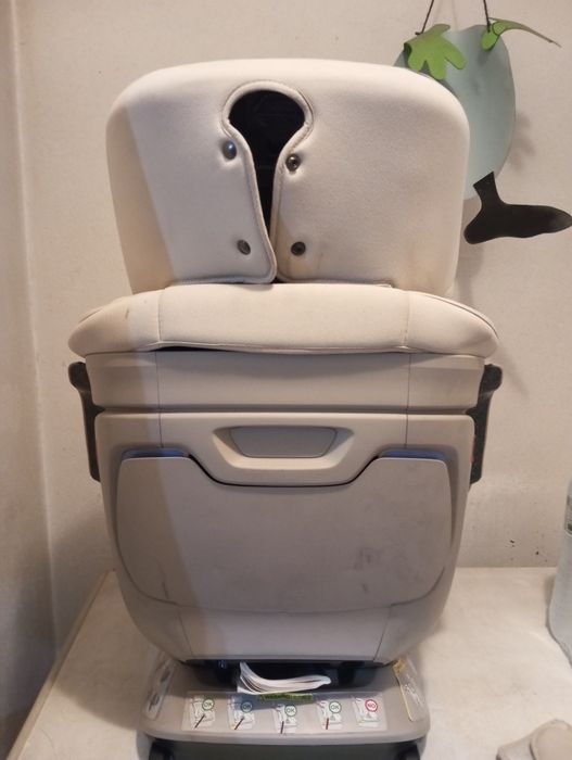 2 cadeiras auto como novas