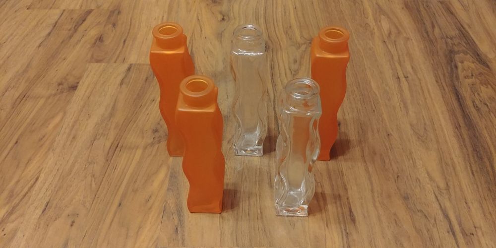 Flakoniki ozdobne kolorowe z grubego szkła dekoracja stan bdb.