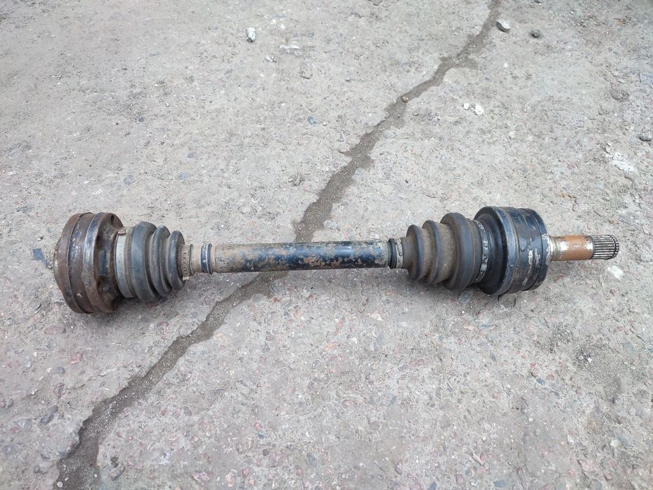 Полуось толстая opel omega a