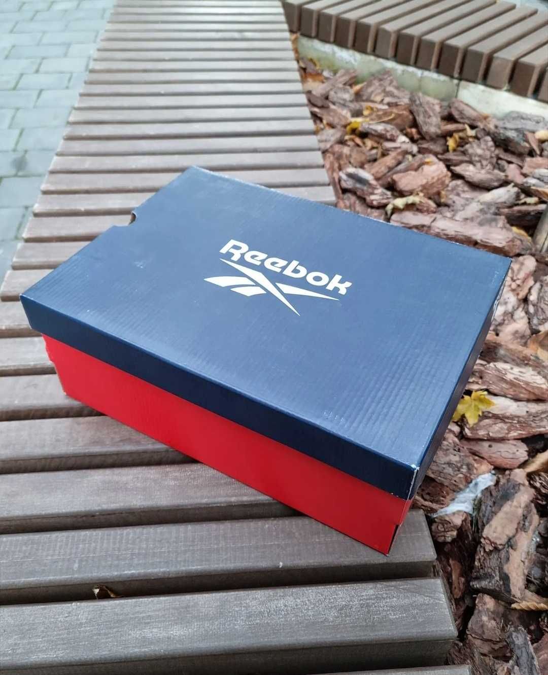 Жіночі кросівки Reebok AZ Princess р.37,5 / 24 см.