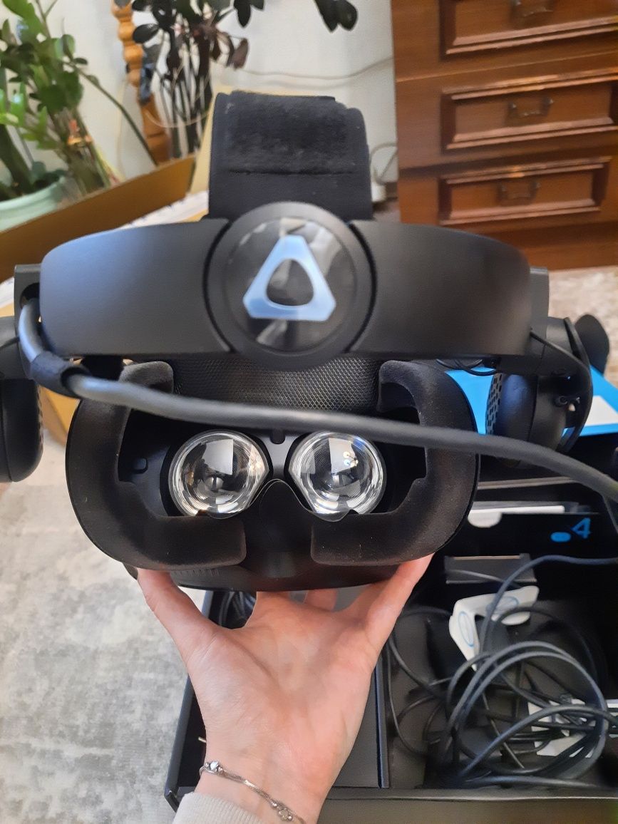 Gogle VR  HTC vive cosmos elite ,zestaw