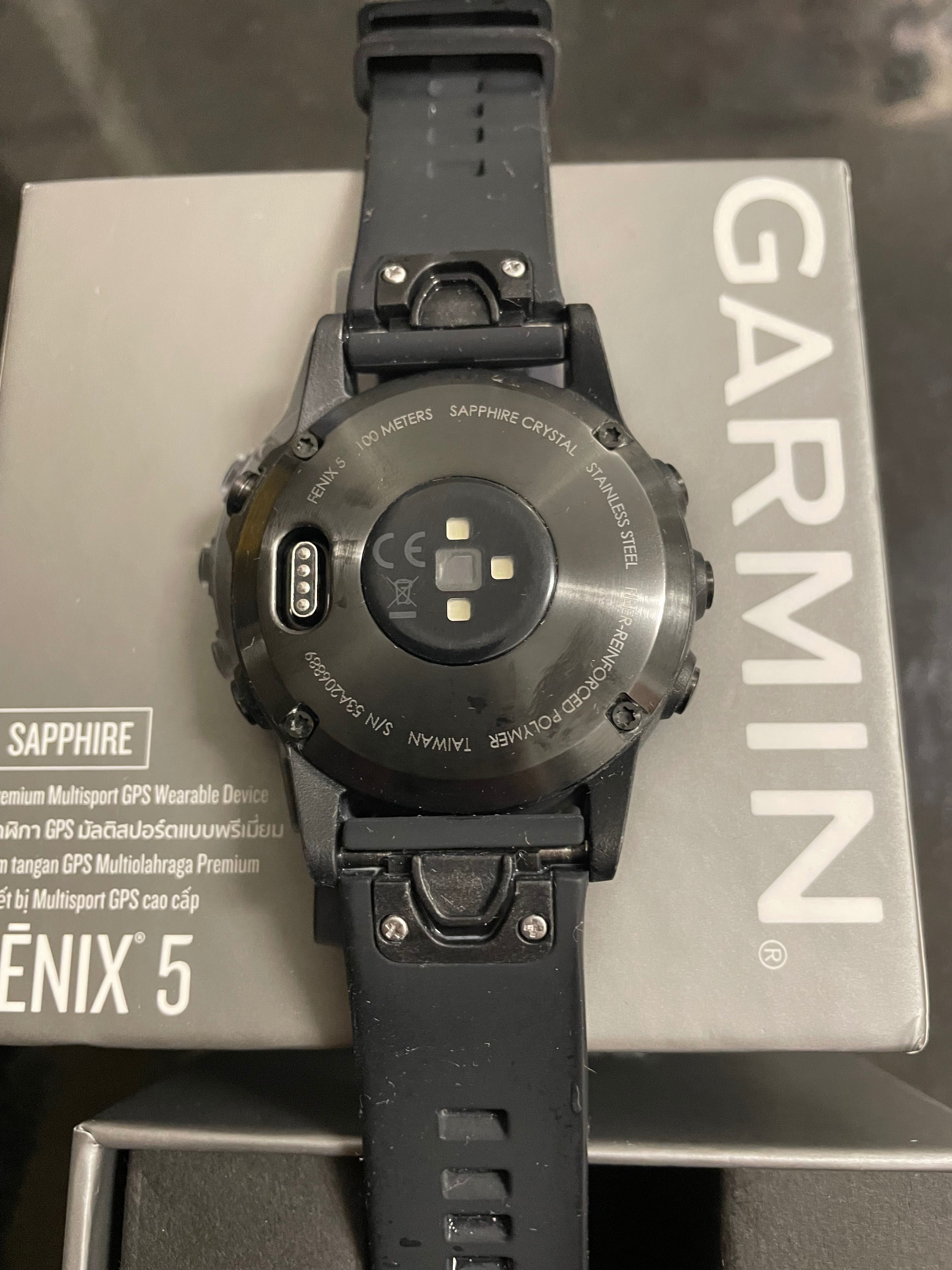 Relógio Garmin Fénix 5 Sapphire