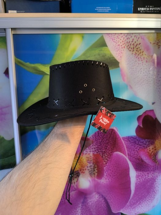 Новая шляпа ковбойская чёрного цвета с Olx доставкой+ 50 гривен