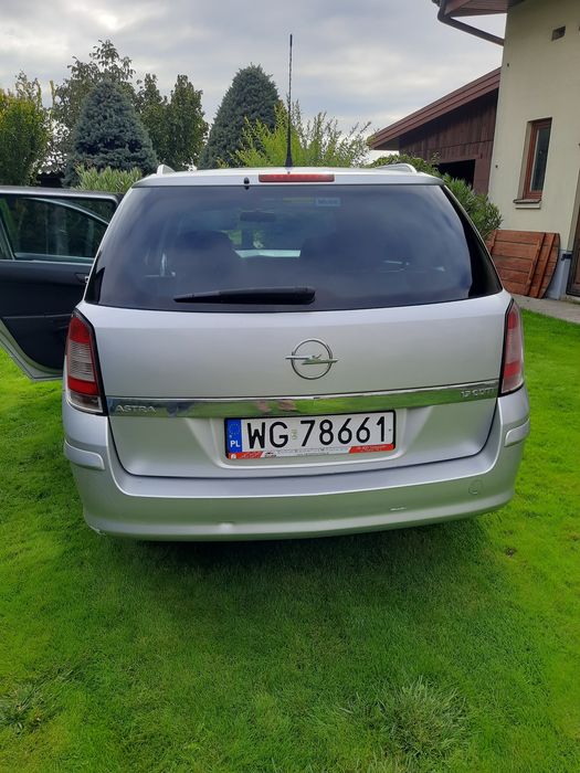Opel astra H 2008r