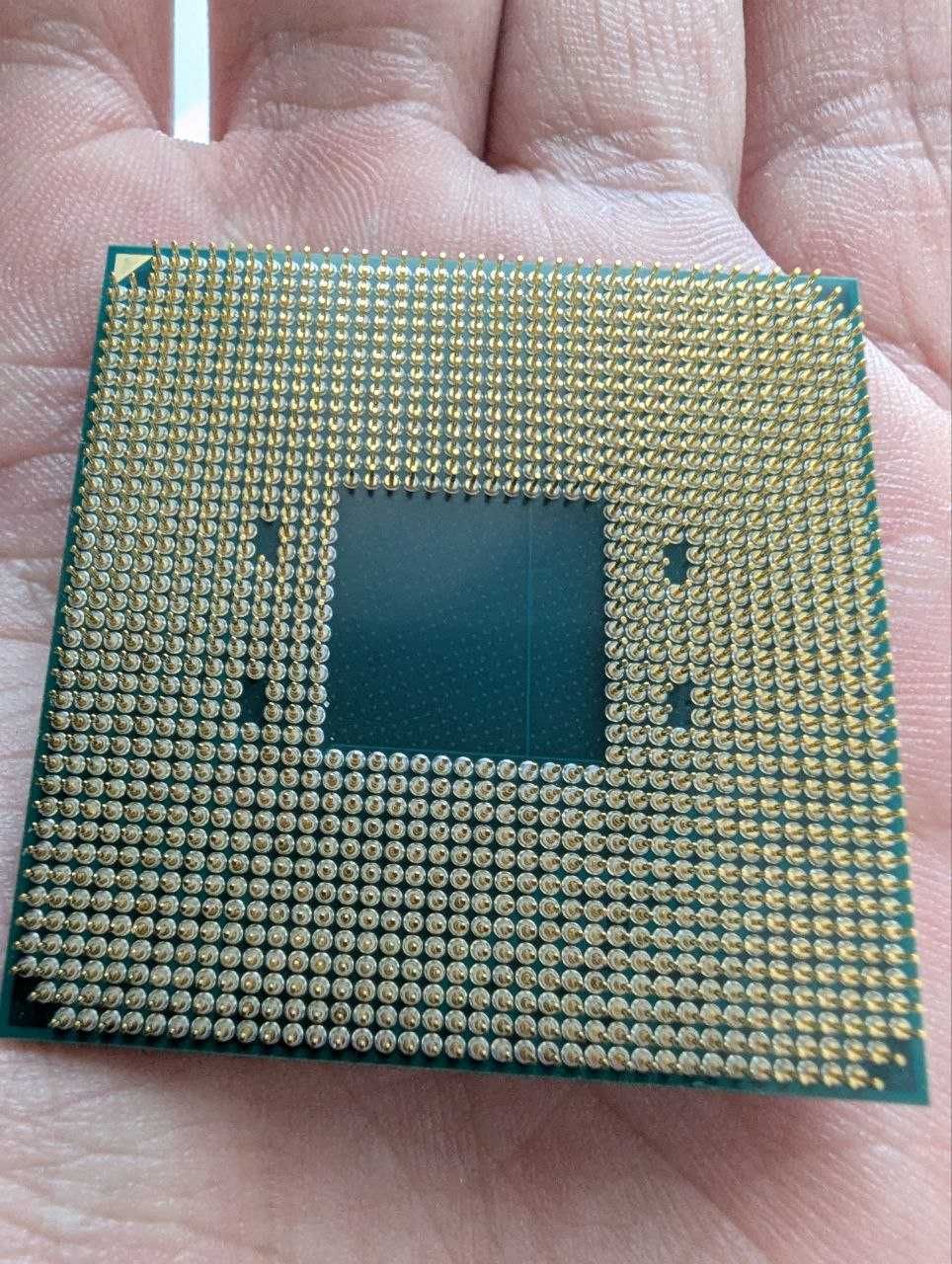 AMD Ryzen 7 5700X + Gigabyte B550M AORUS ELITE + 16RAM DDR4 / Комплект