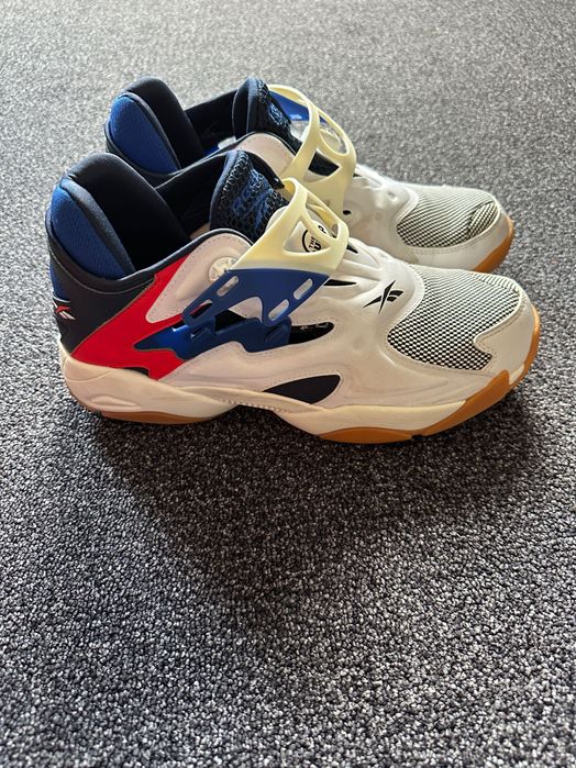 Reebok court pump