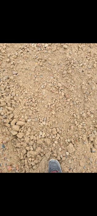 Gruz, Kruszywo, żwir, tłuczeń, ziemia, podsyp na droge