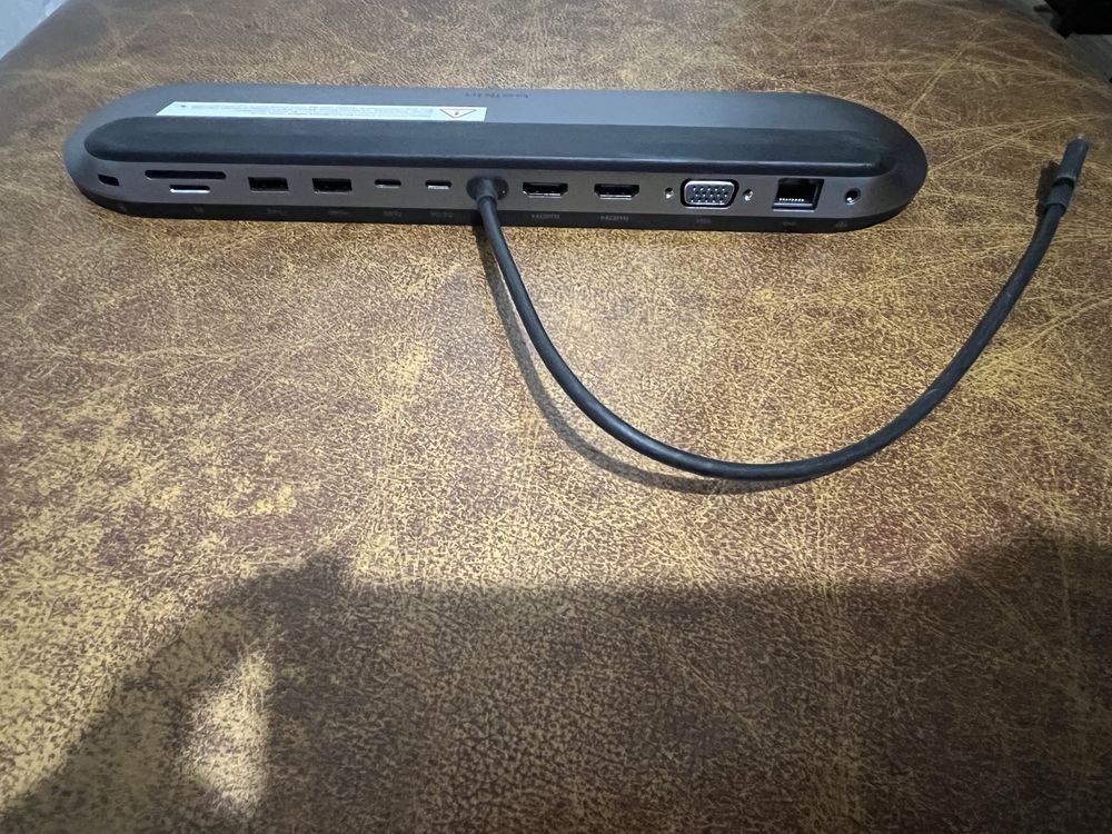 Belkin Hub do laptopa, stancja dokująca INC014