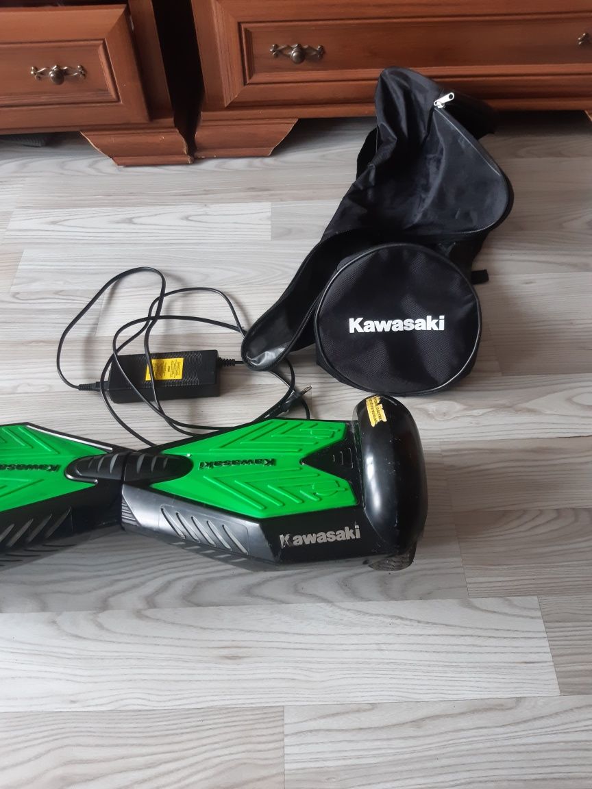 Deskorolka elektryczna kawasaki.Jak nowa