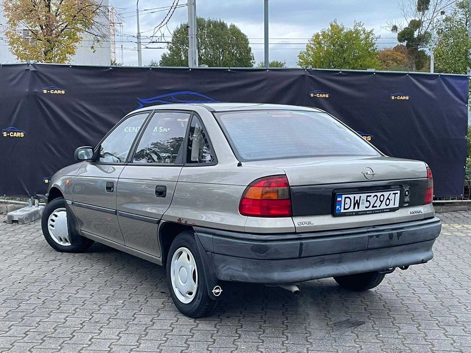 Opel Astra 1.4 b • NISKI PRZEBIEG • DŁUGI PRZEGLĄD • Zamiana