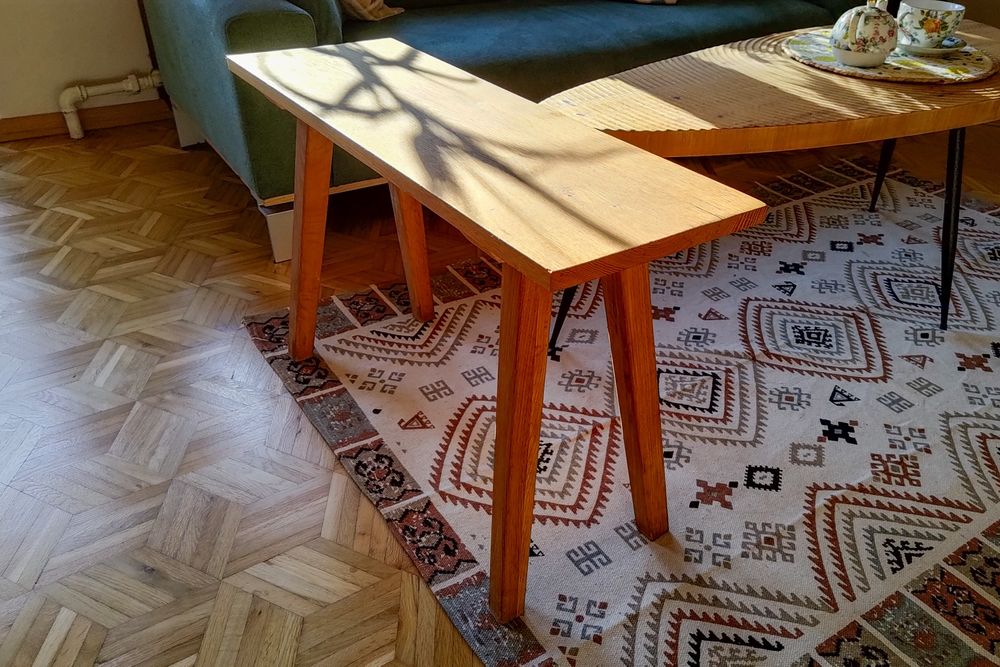 Ławeczka z litego drewna