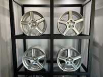 Felgi aluminiowe 6x15 5x100 ET45 Mazda Toyota Yaris #5314