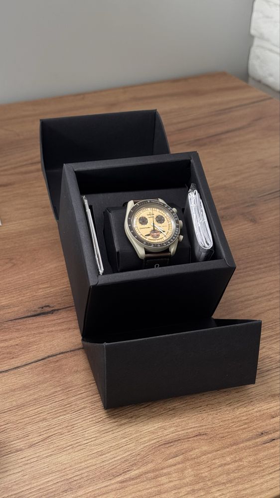 Годинник Omega Swatch MoonSwatch Saturn