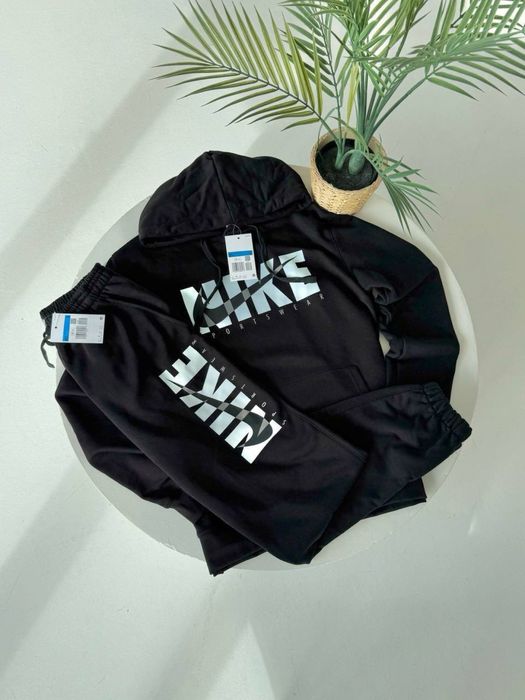 |Штани Nike оригінал| на зиму теплі нові із бірками  С-ХЛ розмір