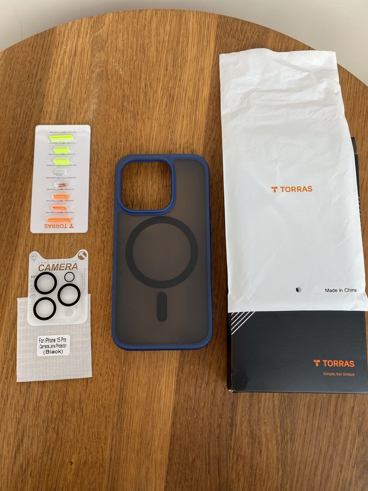 Чехол Torras на Iphone 15 pro