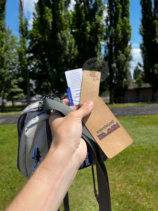 Сумка через плече | месенджер PATAGONIA (квадратна, сіра з патчем)