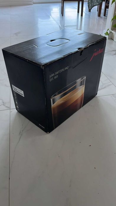 Ekspres Jura E8 ( EB)