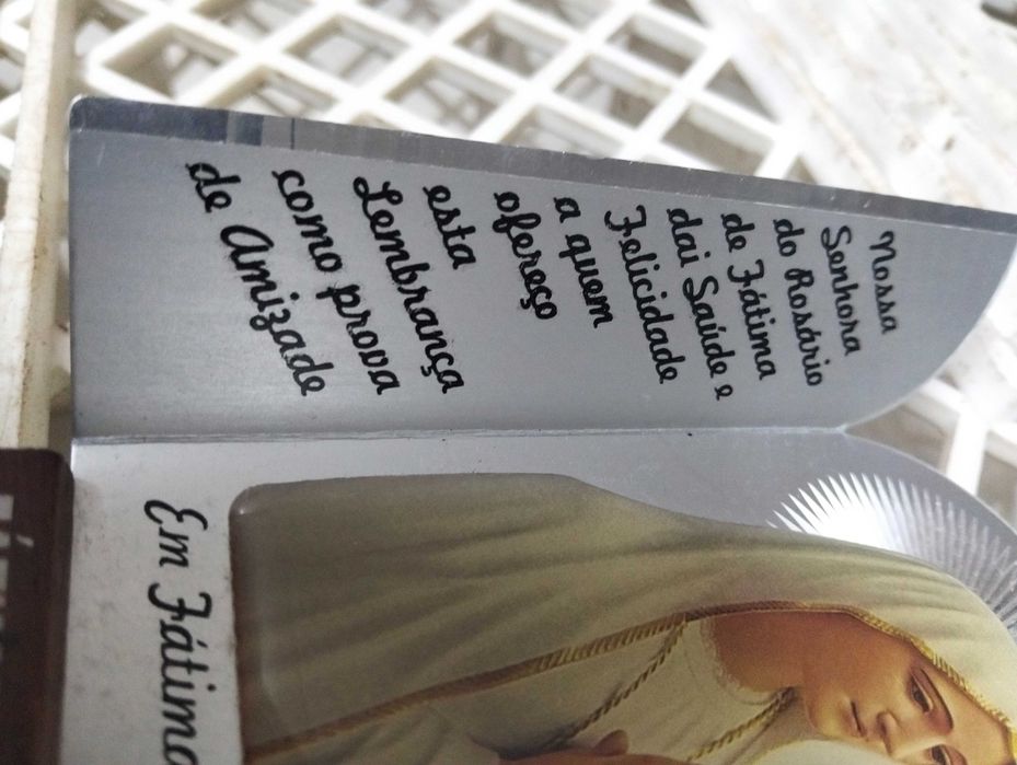 Lembrança de Fatima e candelabro em vidro