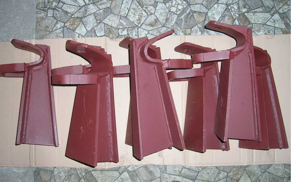 Łożysko wywrotu dolne przyczepa HL8011 nowe faktura, ucho dodatkowe HL