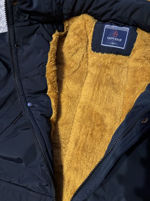 Зимова куртка.